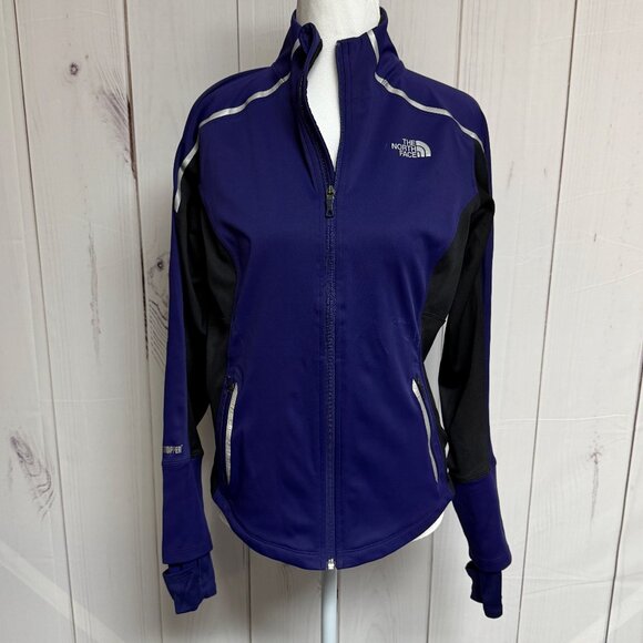 The North Face Women’s Purple Isotherm Windstopper Jacket – Medium, EUC - Picture 1 of 11